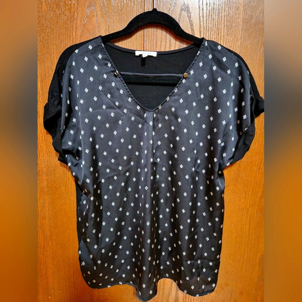 Short sleeve blouse